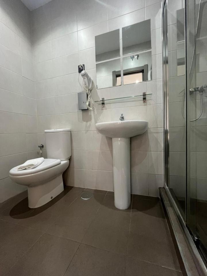 Fuencarral Rooms Madrid Exterior foto