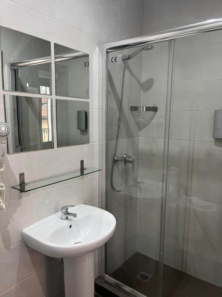 Fuencarral Rooms Madrid Exterior foto