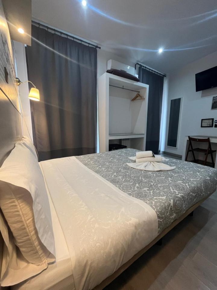 Fuencarral Rooms Madrid Exterior foto