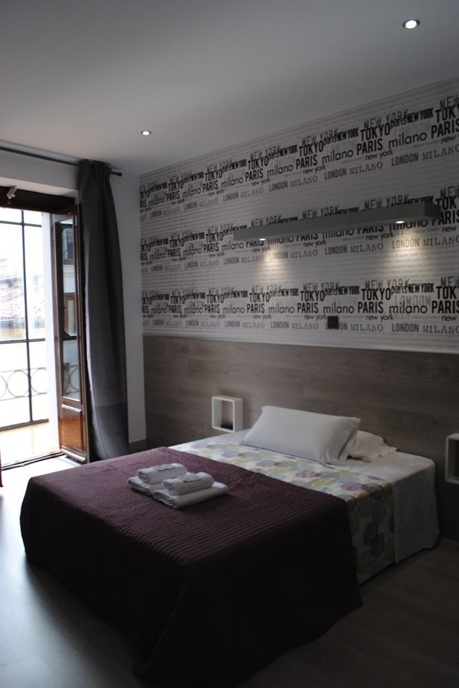 Fuencarral Rooms Madrid Exterior foto